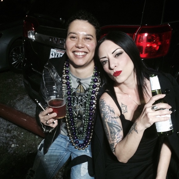 Meet your Posher, Melissa - Picture 3 of 3